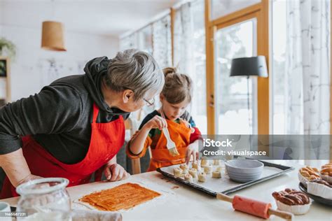 besten pornoseiteb|Der beste Freund macht Anal mit meiner Großmutter